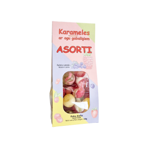 Hard candies with pieces of fruits